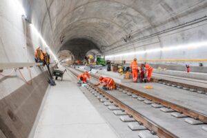 Gotthard Base Tunnel di Swiss