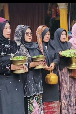 Kenduri Sko Lima Desa Tanjung Pauh Mudik Diawali Ritual Nyerau dan Mendingin Negroi
