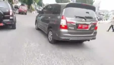 mobil dinas PUPR Sungai Penuh tunggak pajak